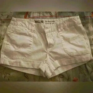 𝅺mossimo Denim Short Size: 2 White